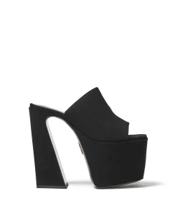 Brandon Blackwood Platforms><noscript><img width=