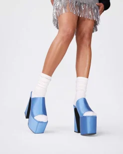 Brandon Blackwood Platforms><noscript><img width=