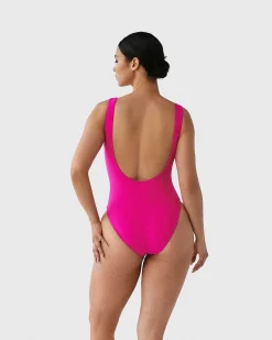 Brandon Blackwood One-Piece><noscript><img width=