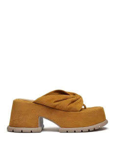 Brandon Blackwood Platforms><noscript><img width=