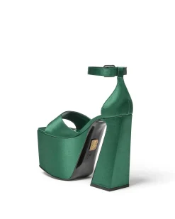 Brandon Blackwood Platforms><noscript><img width=